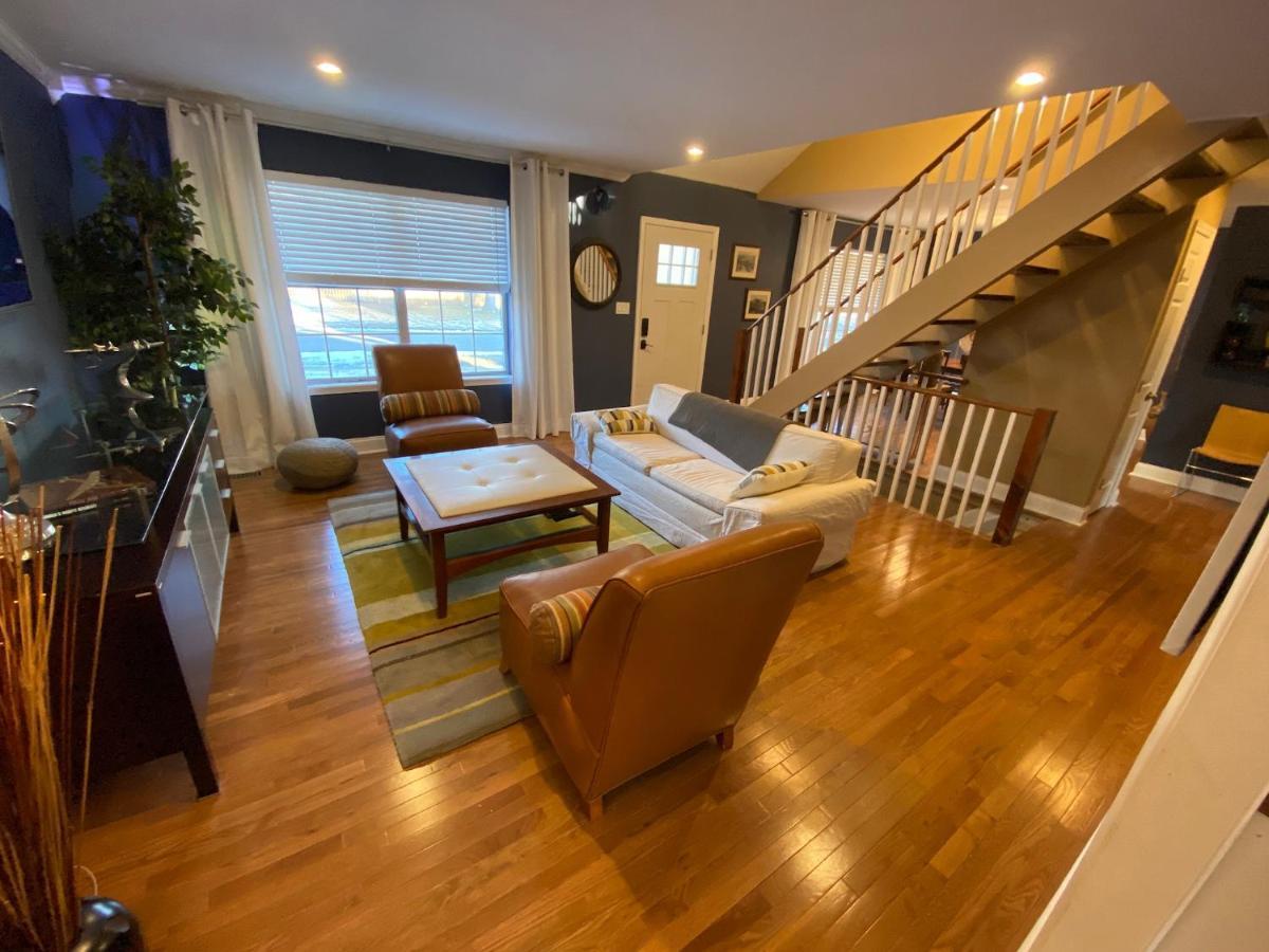 Here It Is! Cool Cape Cod-3 Br-2.5 Bath-12 Guests Olathe Bagian luar foto
