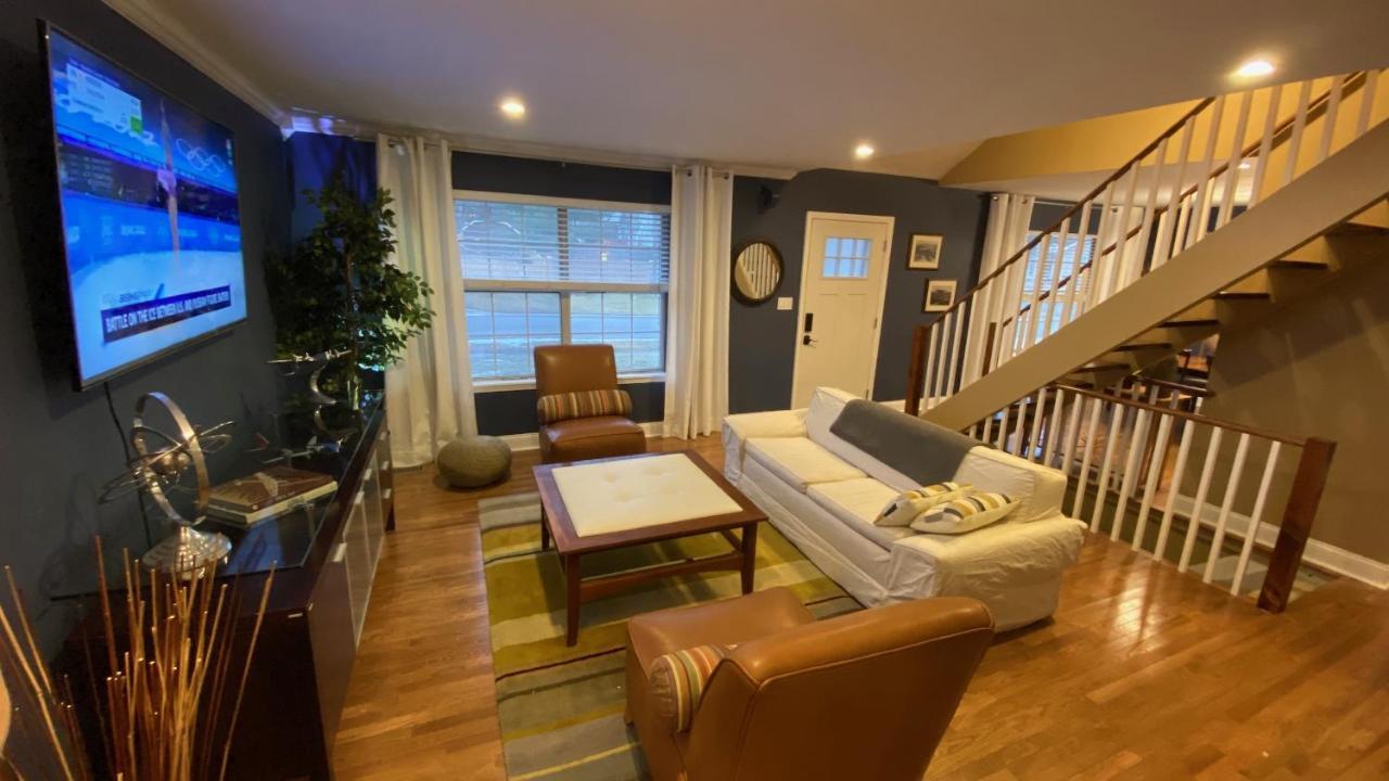 Here It Is! Cool Cape Cod-3 Br-2.5 Bath-12 Guests Olathe Bagian luar foto